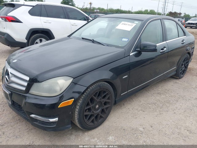 Продаж на аукціоні авто 2012 Mercedes-benz C 250 Sport, vin: WDDGF4HB0CR232775, номер лоту: 45037122