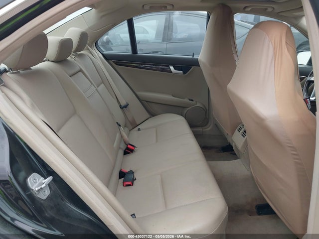 Продаж на аукціоні авто 2012 Mercedes-benz C 250 Sport, vin: WDDGF4HB0CR232775, номер лоту: 45037122