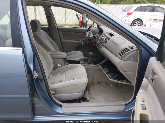 Продаж на аукціоні авто 2004 Toyota Camry Le, vin: 4T1BE32K44U894542, номер лоту: 45037125