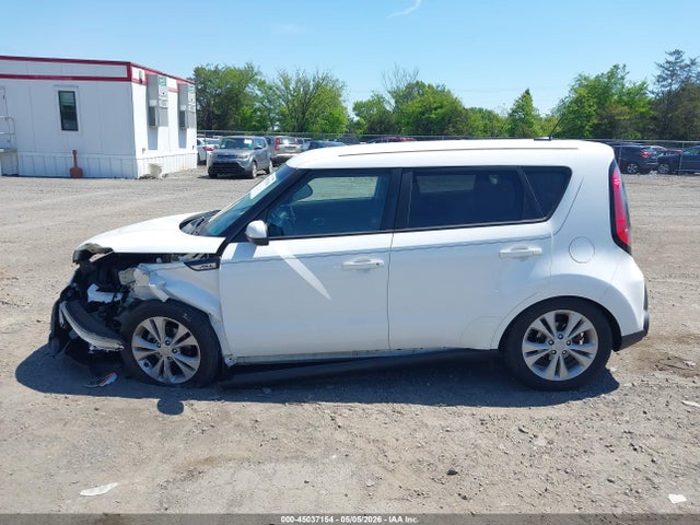 Продаж на аукціоні авто 2015 Kia Soul +, vin: KNDJP3A53F7806927, номер лоту: 45037154