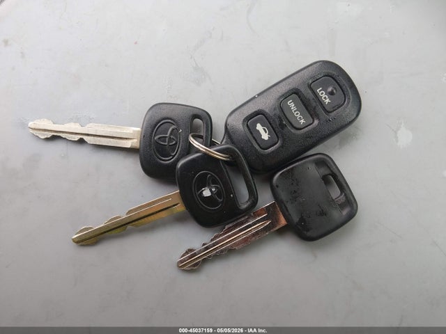 2000 Toyota Avalon Xl მანქანა იყიდება აუქციონზე, vin: 4T1BF28B4YU047475, აუქციონის ნომერი: 45037159