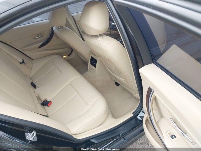 2015 Bmw 328i მანქანა იყიდება აუქციონზე, vin: WBA3A5G50FNS86028, აუქციონის ნომერი: 45037166