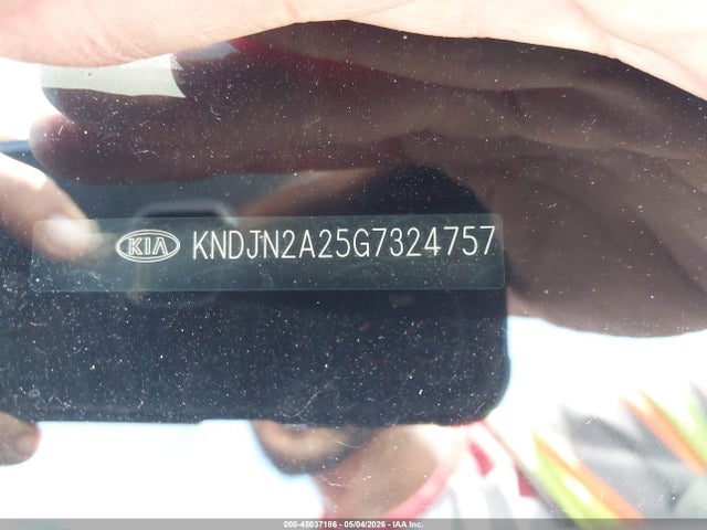 Продаж на аукціоні авто 2016 Kia Soul, vin: KNDJN2A25G7324757, номер лоту: 45037186