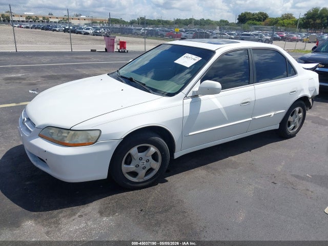 45037190 :رقم المزاد ، 1HGCG5651YA091280 vin ، 2000 Honda Accord 2.3 Ex مزاد بيع