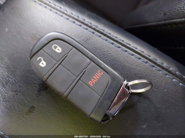 2022 Jeep Compass Latitude 4x4 მანქანა იყიდება აუქციონზე, vin: 3C4NJDBB5NT216848, აუქციონის ნომერი: 45037201