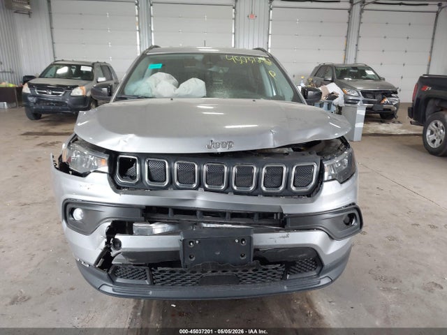 2022 Jeep Compass Latitude 4x4 მანქანა იყიდება აუქციონზე, vin: 3C4NJDBB5NT216848, აუქციონის ნომერი: 45037201