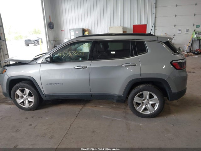 2022 Jeep Compass Latitude 4x4 მანქანა იყიდება აუქციონზე, vin: 3C4NJDBB5NT216848, აუქციონის ნომერი: 45037201