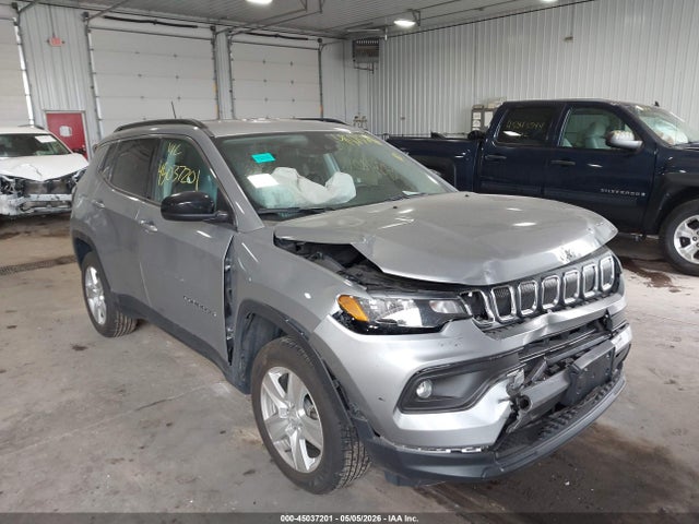 2022 Jeep Compass Latitude 4x4 მანქანა იყიდება აუქციონზე, vin: 3C4NJDBB5NT216848, აუქციონის ნომერი: 45037201