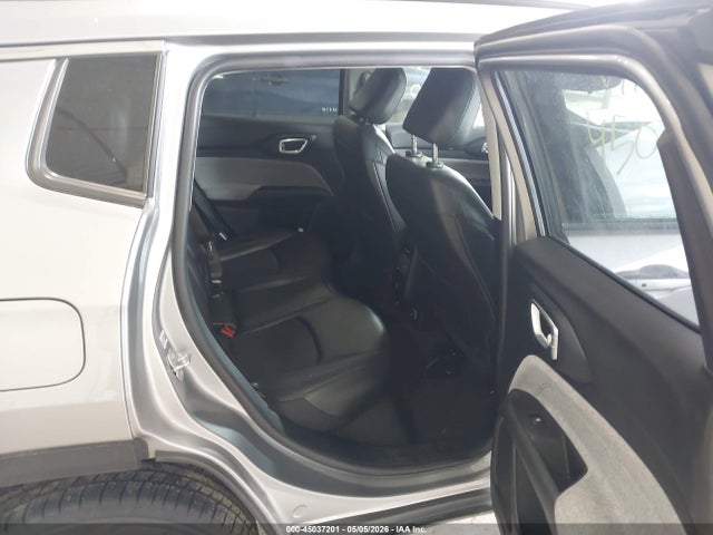 2022 Jeep Compass Latitude 4x4 მანქანა იყიდება აუქციონზე, vin: 3C4NJDBB5NT216848, აუქციონის ნომერი: 45037201