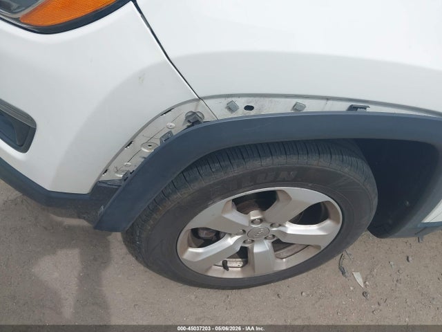 Продажа на аукционе авто 2018 Jeep Compass Latitude 4x4, vin: 3C4NJDBB2JT185780, номер лота: 45037203