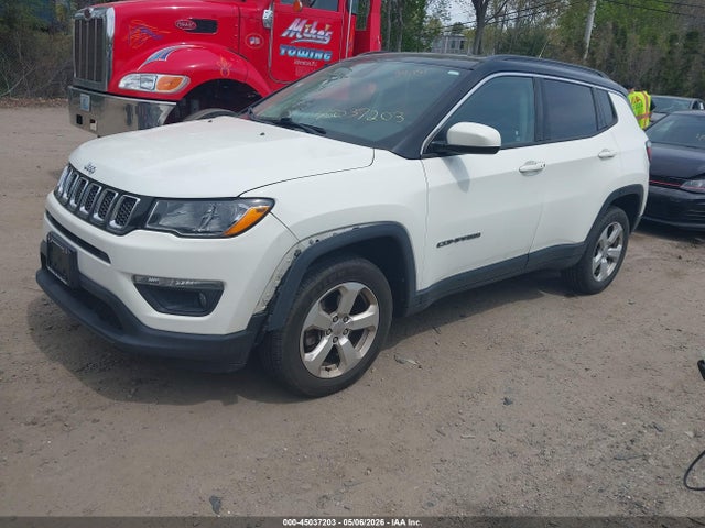 Продажа на аукционе авто 2018 Jeep Compass Latitude 4x4, vin: 3C4NJDBB2JT185780, номер лота: 45037203