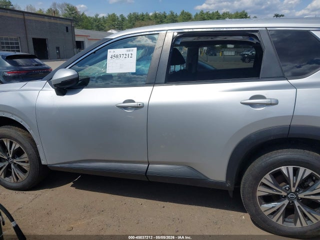 JN8BT3BB0PW186196 Nissan Rogue Sv Intelligent Awd