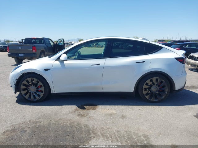 Продаж на аукціоні авто 2022 Tesla Model Y Performance Dual Motor All-wheel Drive, vin: 7SAYGDEF4NF395556, номер лоту: 45037244