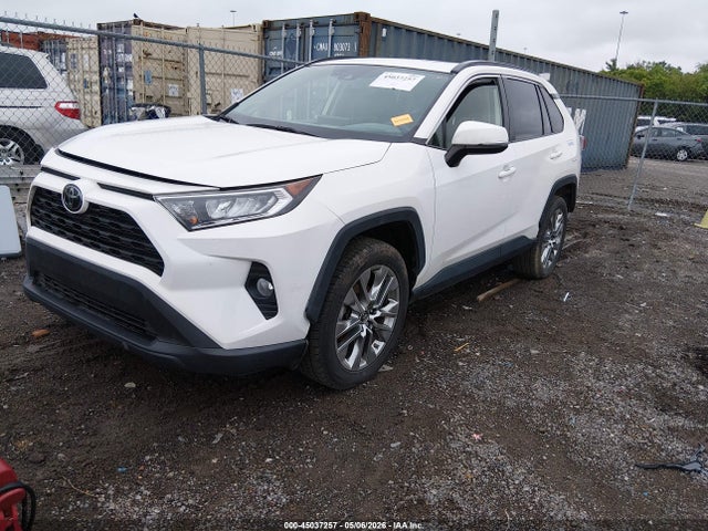 Продажа на аукционе авто 2019 Toyota Rav4 Xle Premium, vin: JTMA1RFV7KD020282, номер лота: 45037257