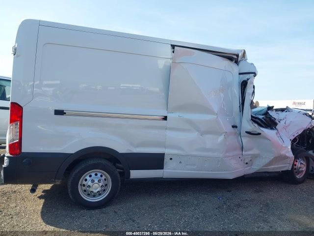 45037295 :رقم المزاد ، 1FTBR2C85SKA15449 vin ، 2025 Ford Transit-250 مزاد بيع
