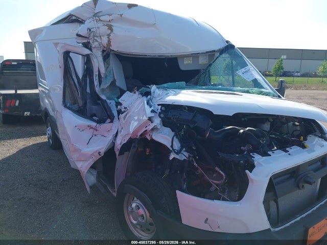 45037295 :رقم المزاد ، 1FTBR2C85SKA15449 vin ، 2025 Ford Transit-250 مزاد بيع