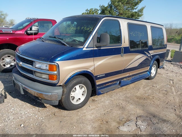 45037303 :رقم المزاد ، 1GBFG15R2Y1190168 vin ، 2000 Chevrolet Express Upfitter Pkg. مزاد بيع