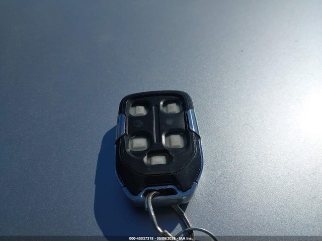 1GCPWCED7KZ156254 Chevrolet Silverado 1500 Lt