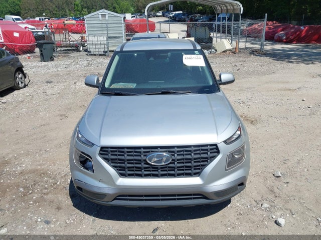 2021 Hyundai Venue Se მანქანა იყიდება აუქციონზე, vin: KMHRB8A37MU068086, აუქციონის ნომერი: 45037359