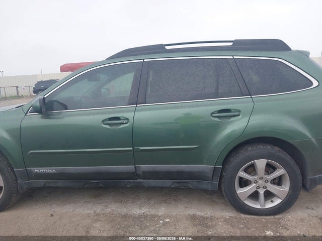 Продаж на аукціоні авто 2014 Subaru Outback 2.5i Limited, vin: 4S4BRCLC0E3246411, номер лоту: 45037360
