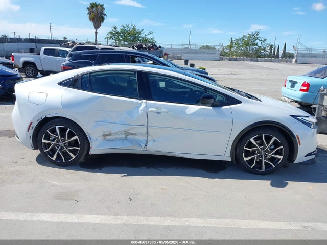 2026 Toyota Prius Plug-in Hybrid Xse Premium მანქანა იყიდება აუქციონზე, vin: JTDACACUXT3074237, აუქციონის ნომერი: 45037363