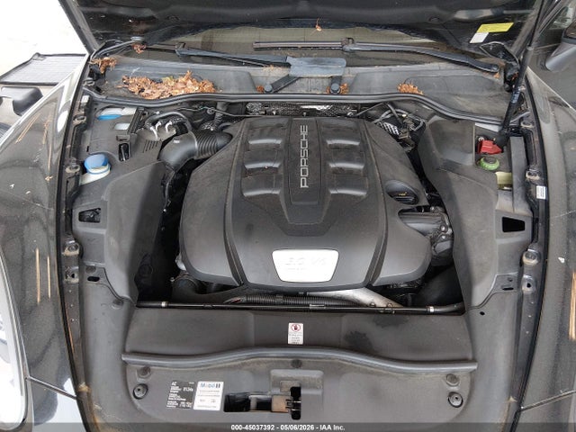Porsche Cayenne Diesel 2014 WP1AF2A26ELA38044 Image 10