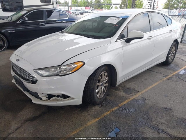 Ford FUSION S 2017 3FA6P0G71HR330403 Image 2