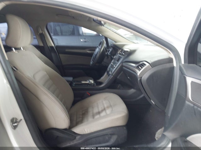 Ford FUSION S 2017 3FA6P0G71HR330403 Image 5