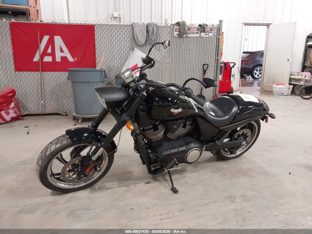 Aukcja sprzedaży 2014 Victory Motorcycles Hammer 8-ball, vin: 5VPHA36N5E3028095, numer aukcji: 45037438