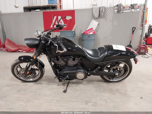 Aukcja sprzedaży 2014 Victory Motorcycles Hammer 8-ball, vin: 5VPHA36N5E3028095, numer aukcji: 45037438