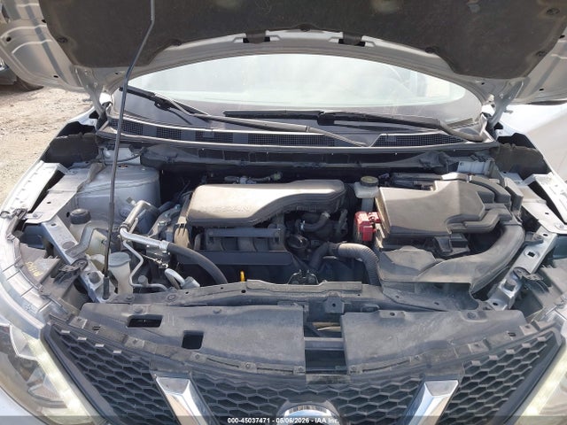 JN1BJ1CR0HW116963 Nissan Rogue Sport S