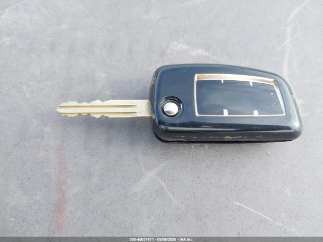 JN1BJ1CR0HW116963 Nissan Rogue Sport S