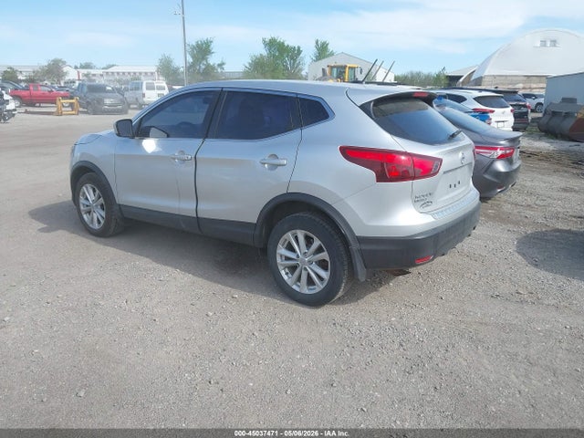 JN1BJ1CR0HW116963 Nissan Rogue Sport S