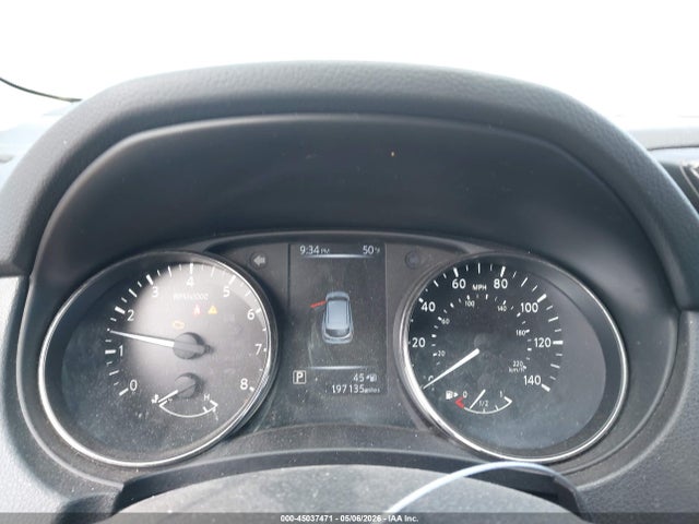 JN1BJ1CR0HW116963 Nissan Rogue Sport S