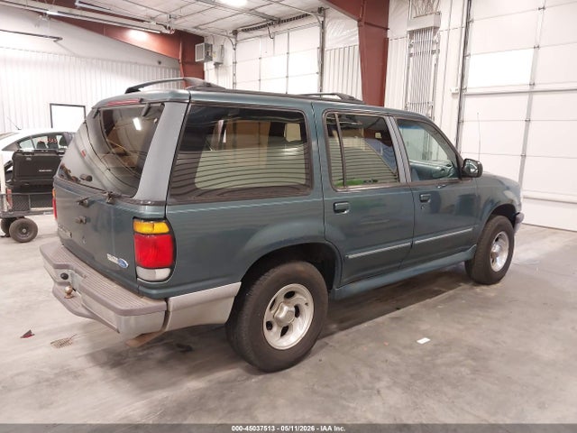 45037513 :رقم المزاد ، 1FMDU34X5TUB37894 vin ، 1996 Ford Explorer مزاد بيع