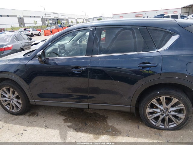 Продаж на аукціоні авто 2021 Mazda Cx-5 Grand Touring, vin: JM3KFBDM0M0327706, номер лоту: 45037531