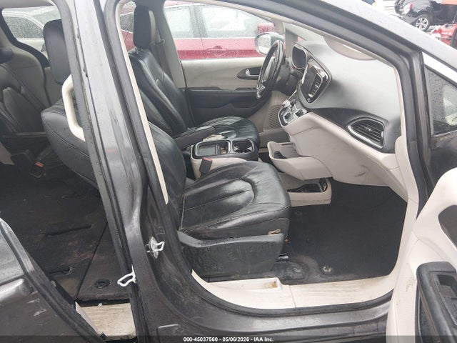 2019 Chrysler Pacifica Touring L მანქანა იყიდება აუქციონზე, vin: 2C4RC1BG6KR526544, აუქციონის ნომერი: 45037560