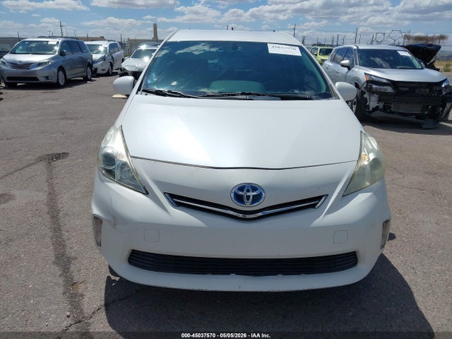 Продажа на аукционе авто 2012 Toyota Prius V Three, vin: JTDZN3EU7C3125473, номер лота: 45037570