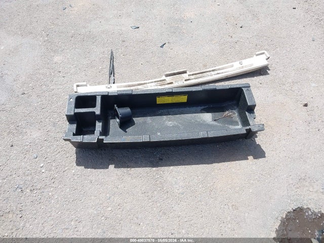 Продажа на аукционе авто 2012 Toyota Prius V Three, vin: JTDZN3EU7C3125473, номер лота: 45037570