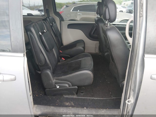 45037623 :رقم المزاد ، 2C4RDGCG1JR266471 vin ، 2018 Dodge Grand Caravan Sxt مزاد بيع