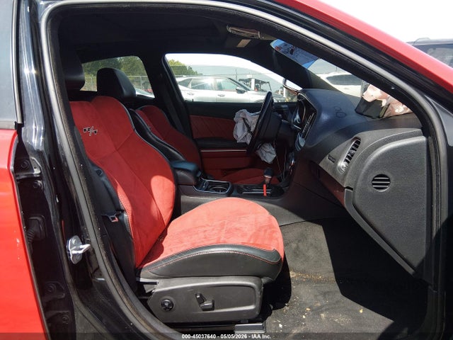 2016 Dodge Charger Road/track მანქანა იყიდება აუქციონზე, vin: 2C3CDXCT4GH197118, აუქციონის ნომერი: 45037640