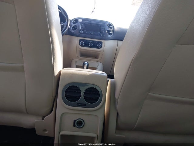45037655 :رقم المزاد ، WVGBV7AX4CW607577 vin ، 2012 Volkswagen Tiguan Se مزاد بيع