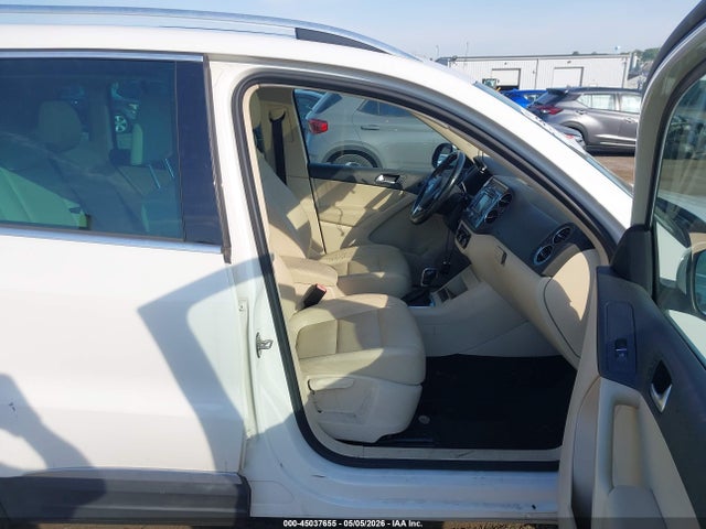 45037655 :رقم المزاد ، WVGBV7AX4CW607577 vin ، 2012 Volkswagen Tiguan Se مزاد بيع