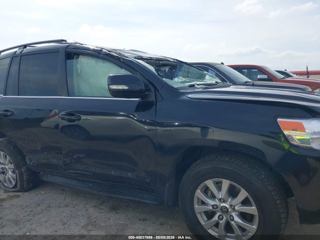 Toyota Land Cruiser 2020 JTMCY7AJ4L4087226 Image 14