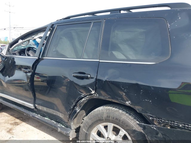 Toyota Land Cruiser 2020 JTMCY7AJ4L4087226 Image 15