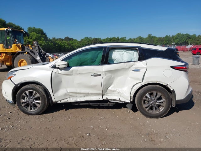 5N1AZ2MG8GN158592 Nissan MURANO SV