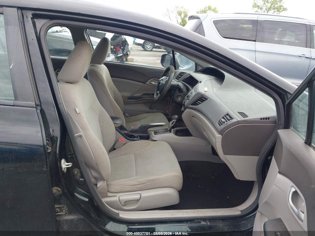 Продажа на аукционе авто 2012 Honda Civic Lx, vin: 19XFB2F50CE016228, номер лота: 45037701