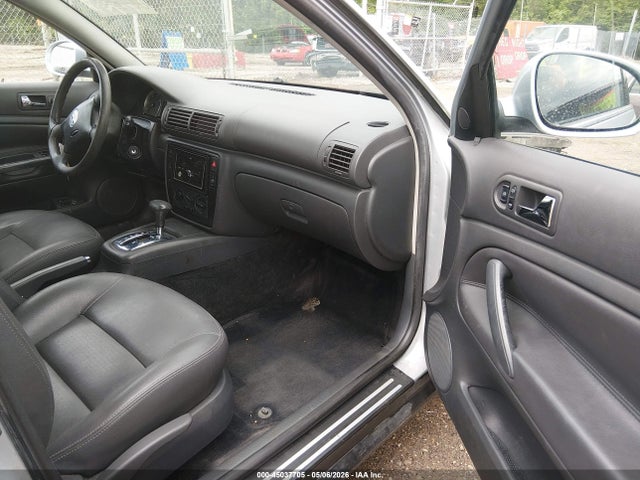 Aukcja sprzedaży 2004 Volkswagen Passat Gls Tdi, vin: WVWPE63B64E316415, numer aukcji: 45037705