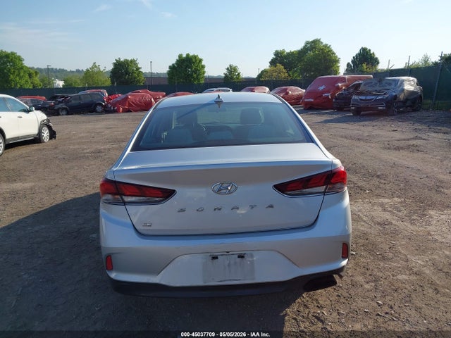 Hyundai SONATA SE 2018 5NPE24AF7JH615756 Image 16