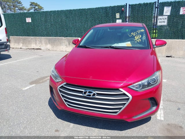45037788 :رقم المزاد ، 5NPD84LFXHH075949 vin ، 2017 Hyundai Elantra Se مزاد بيع